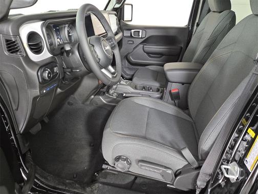 2025 Jeep Wrangler 4xe Sport