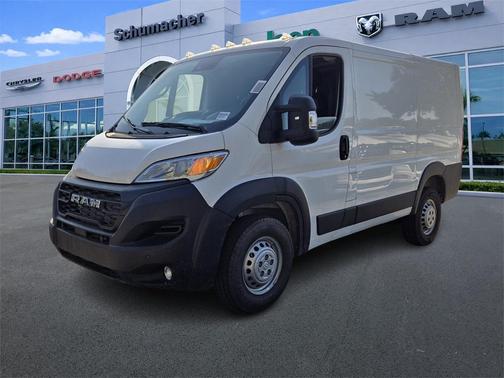 2026 RAM ProMaster 1500 Low Roof