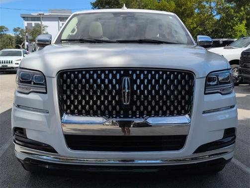 2022 Lincoln Navigator L Black Label