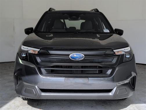 2025 Subaru Forester Base
