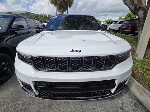 2025 Jeep Grand Cherokee L Summit