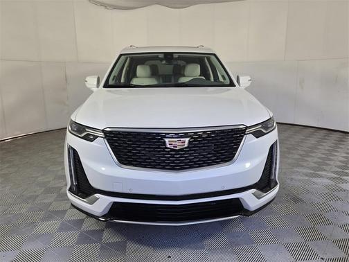 2024 Cadillac XT6 Premium Luxury AWD