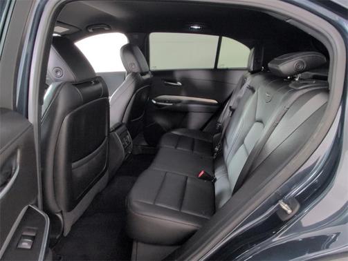 2021 Cadillac XT4 Premium Luxury
