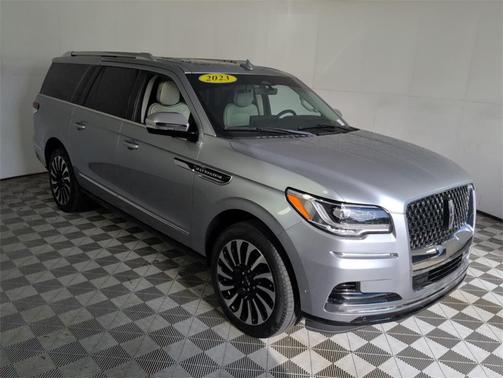 2023 Lincoln Navigator L Black Label