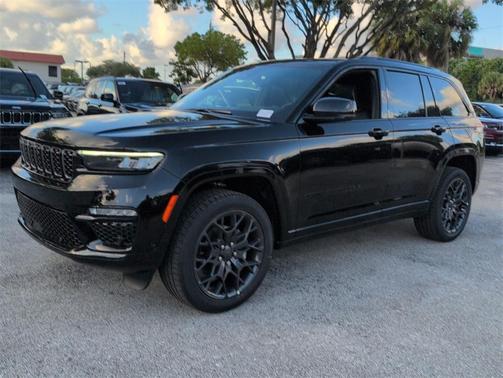 2025 Jeep Grand Cherokee Summit