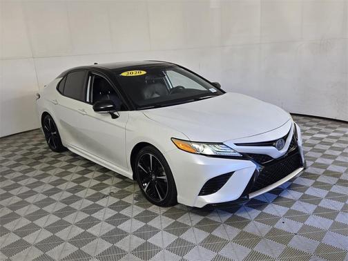 2020 Toyota Camry XSE