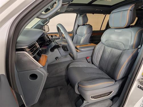 2024 Jeep Grand Wagoneer Series III