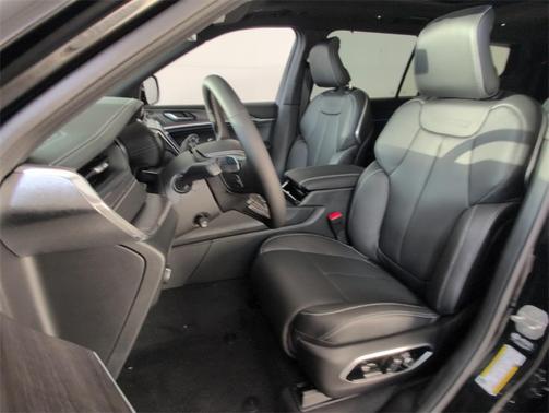 2025 Jeep Grand Cherokee L Overland