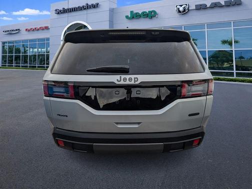 2026 Jeep Cherokee Overland