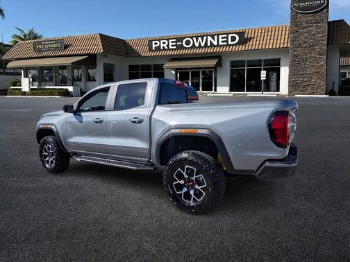 2024 GMC Canyon AT4X