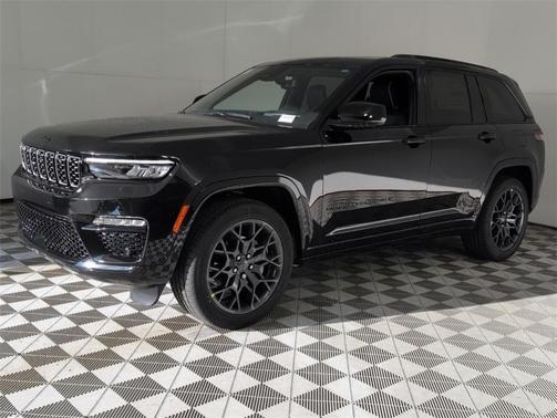 2025 Jeep Grand Cherokee Summit