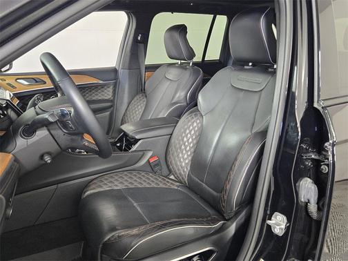 2023 Jeep Grand Cherokee Summit