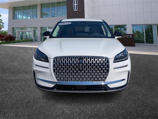 2023 Lincoln Corsair Standard