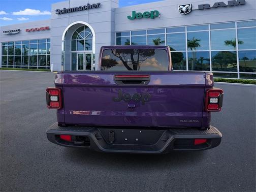 2026 Jeep Gladiator Sport