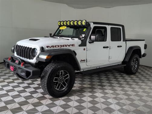 2024 Jeep Gladiator Mojave