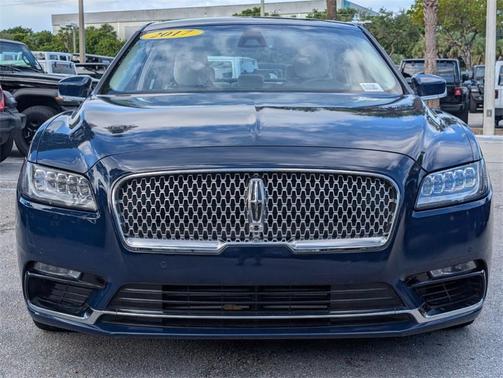 2017 Lincoln Continental Black Label