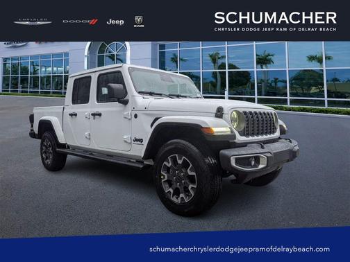 Bright White Clearcoat 2026 Jeep Gladiator Sport