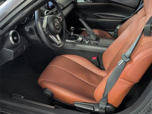 2022 Mazda MX-5 Miata RF Grand Touring