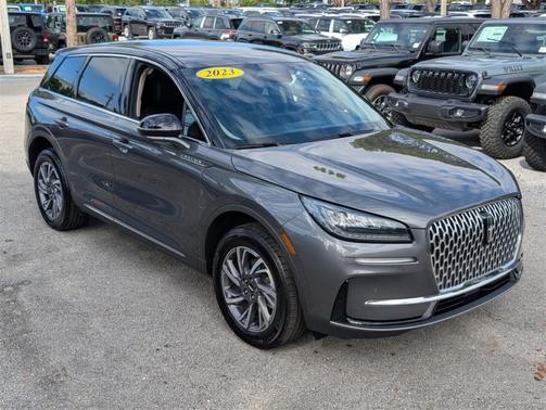 2023 Lincoln Corsair Standard