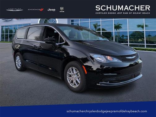 2026 Chrysler Voyager LX