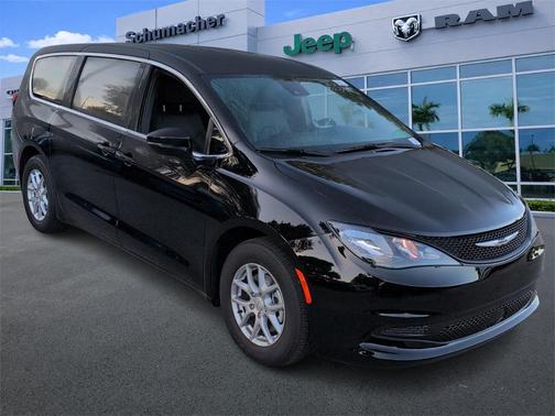 2026 Chrysler Voyager LX