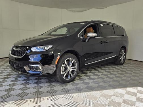 2026 Chrysler Pacifica Pinnacle