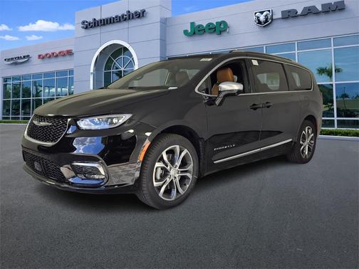 2026 Chrysler Pacifica Pinnacle