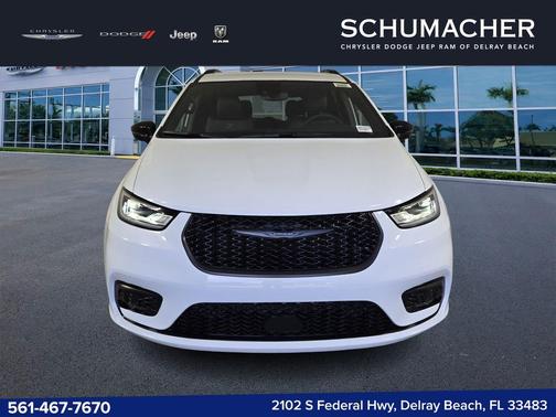 Bright White Clearcoat 2026 Chrysler Pacifica Select