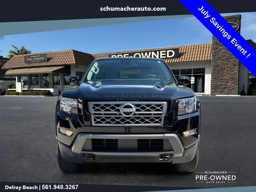 Black 2022 Nissan Frontier SV