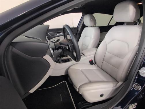 2017 Mercedes-Benz GLA 250 Base