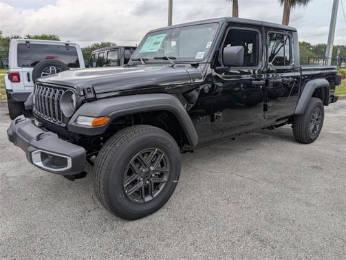 2025 Jeep Gladiator Sport