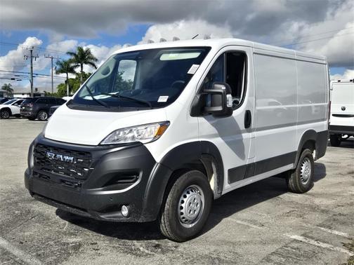 2026 RAM ProMaster 1500 Low Roof