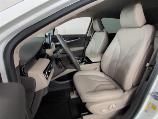 2022 Lincoln Nautilus Standard