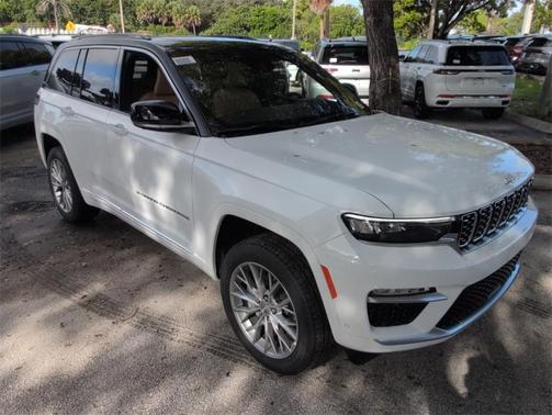 2025 Jeep Grand Cherokee Summit