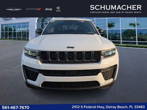 Bright White Clearcoat 2026 Jeep Grand Cherokee Limited
