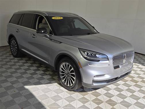 2022 Lincoln Aviator Standard RWD