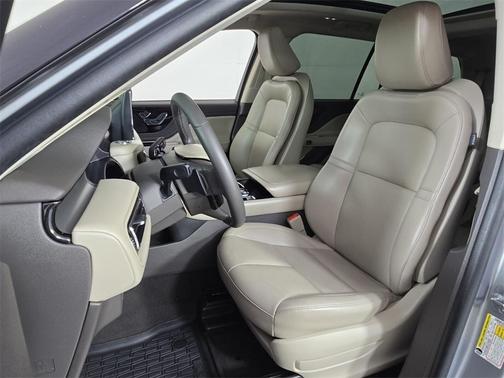 2022 Lincoln Aviator Standard RWD