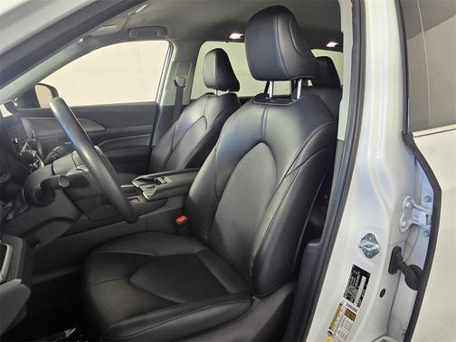 2024 Toyota Grand Highlander 