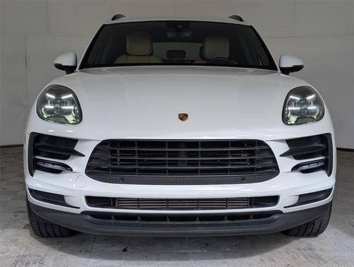 2020 Porsche Macan Base