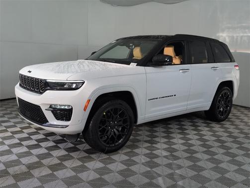 2025 Jeep Grand Cherokee Summit