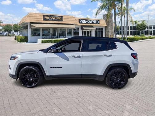 2022 Jeep Compass Altitude