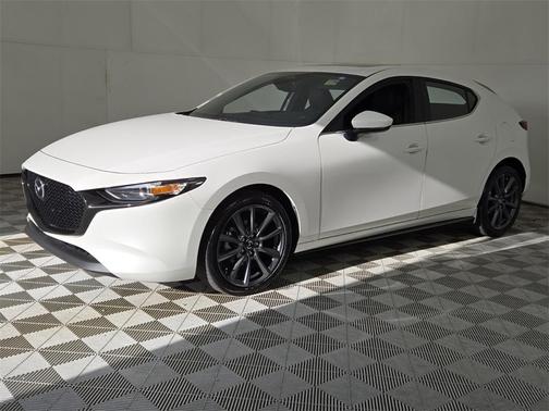 2024 Mazda Mazda3 FWD w/Preferred Package