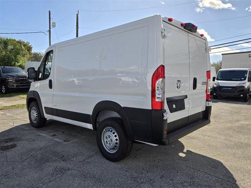 2026 RAM ProMaster 1500 Low Roof