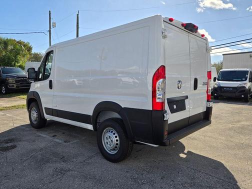 2026 RAM ProMaster 1500 Low Roof