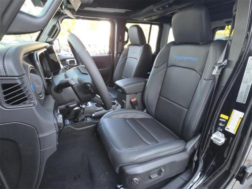 2025 Jeep Wrangler 4xe Rubicon