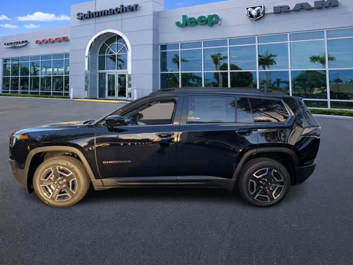 Diamond Black 2026 Jeep Cherokee LAREDO/LIMITED