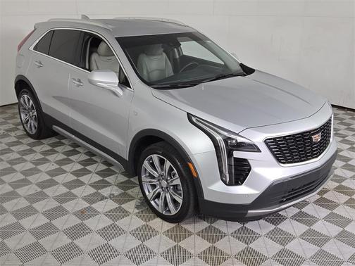 2020 Cadillac XT4 Premium Luxury