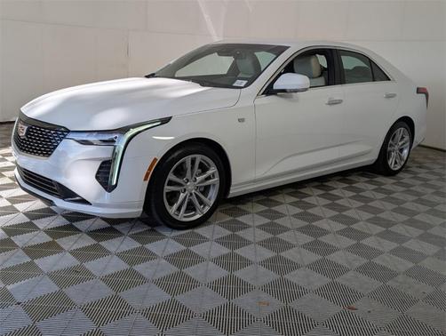 2022 Cadillac CT4 Luxury