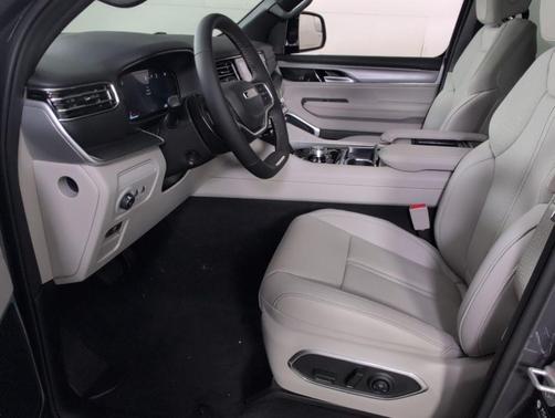 Metallic 2025 Jeep Wagoneer L Series II