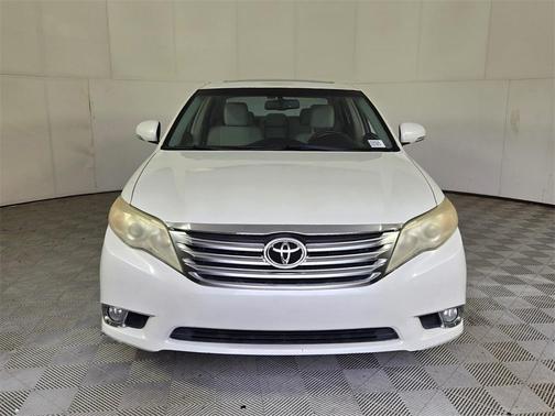 2011 Toyota Avalon Limited
